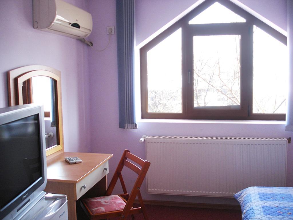 Hotel Restaurant Vodenitsata Berkovica Kültér fotó