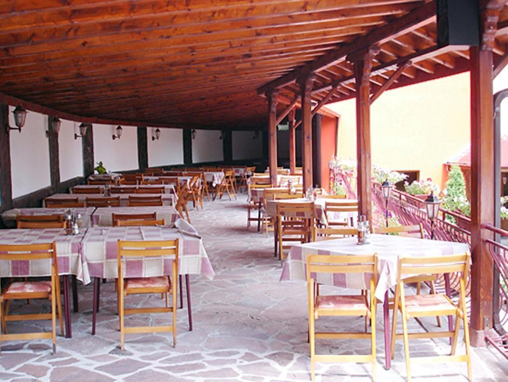 Hotel Restaurant Vodenitsata Berkovica Kültér fotó
