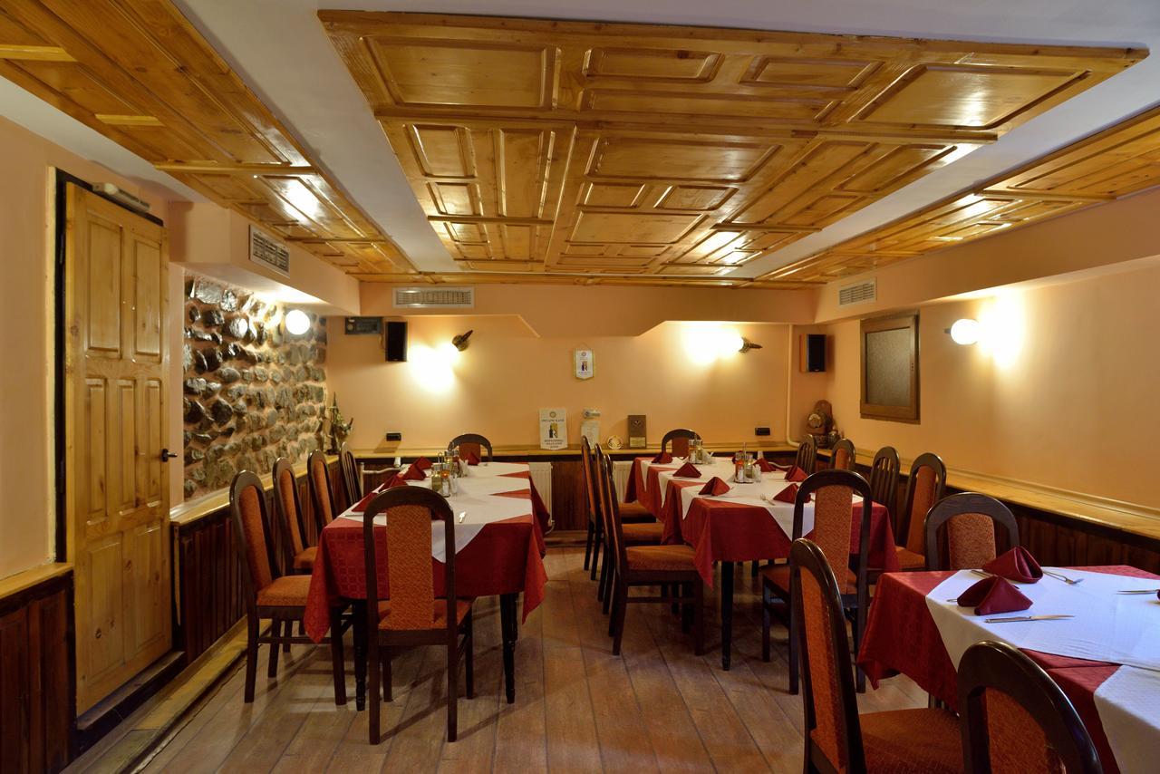 Hotel Restaurant Vodenitsata Berkovica Kültér fotó